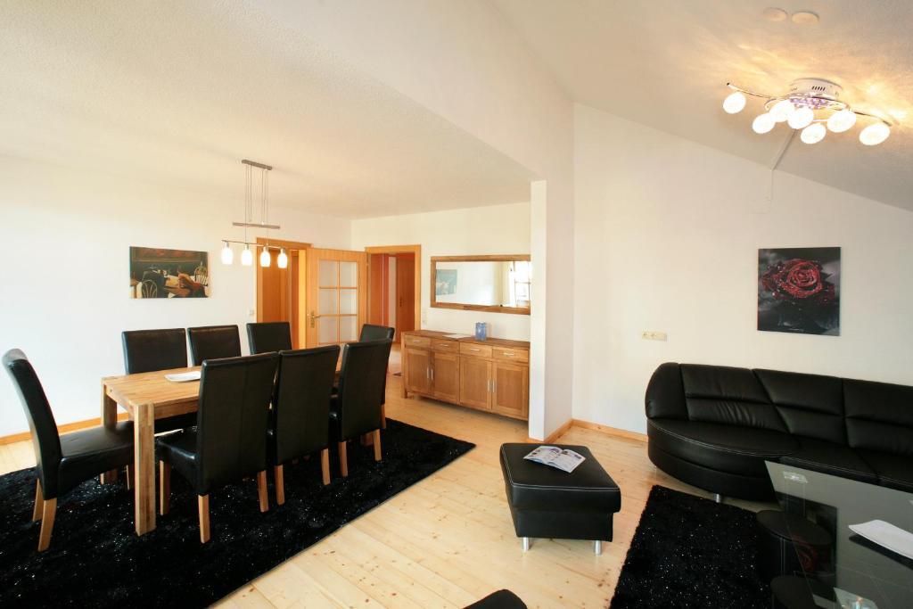 City Apartments Mozart Zell am See Ruang foto