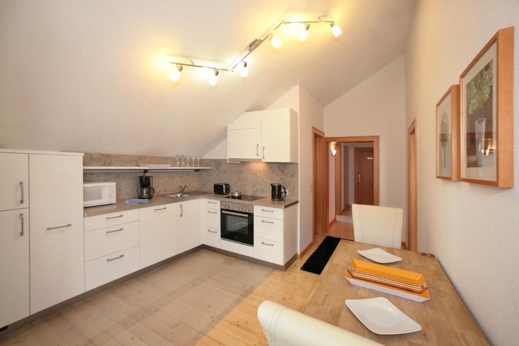 City Apartments Mozart Zell am See Ruang foto